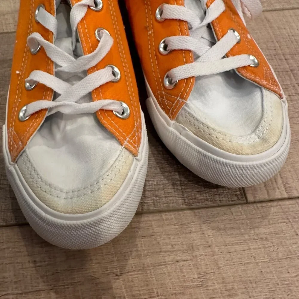 CLEMSON TIGERS WOMENS LOW TOP SNEAKER SHOES SIZE 6M